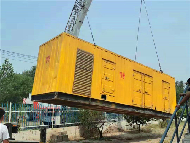 新泰300KW柴油发电机组油耗是多少?
