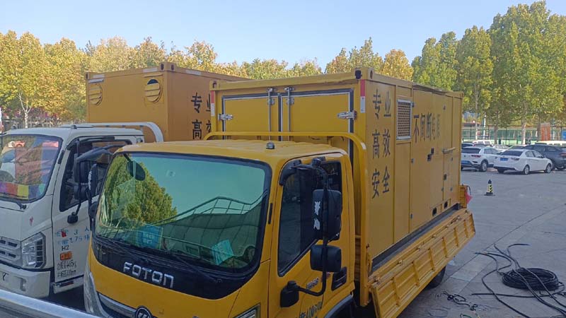 新泰柴油发电机组和UPS电源如何配合工作?