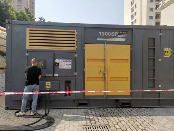 新泰500KW发电机组冬季应该配多大的启动电瓶？