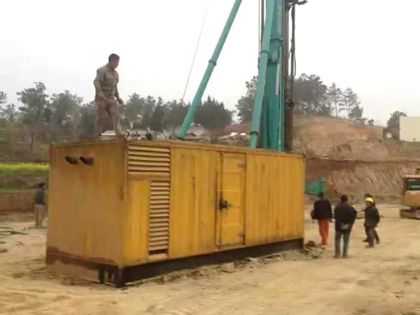新泰如何判断水冷式机油散热器密封件是否需要更换?